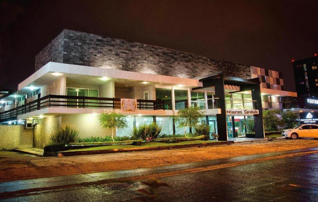 Hotel Portonovo Plaza Expo Zapopan Exterior photo