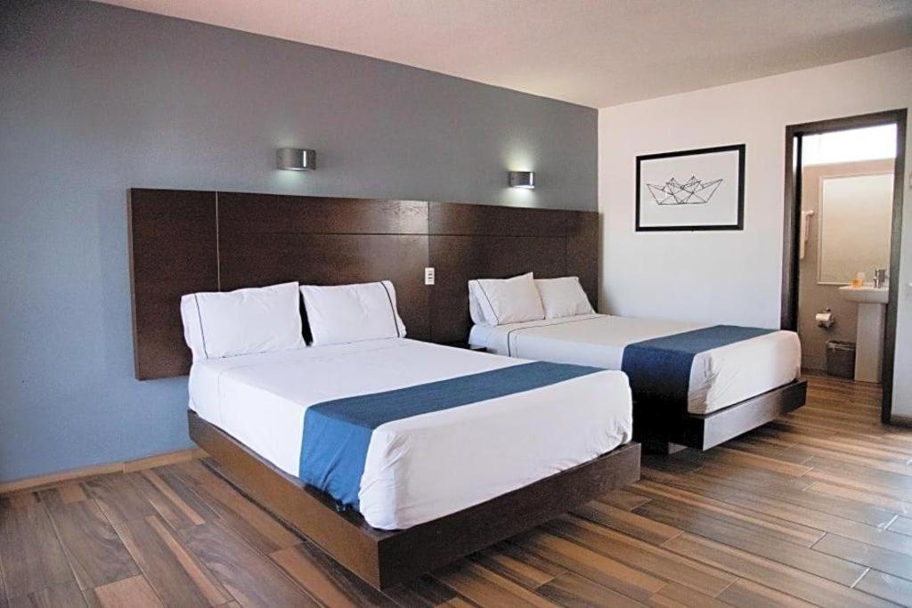 Hotel Portonovo Plaza Expo Zapopan Exterior photo