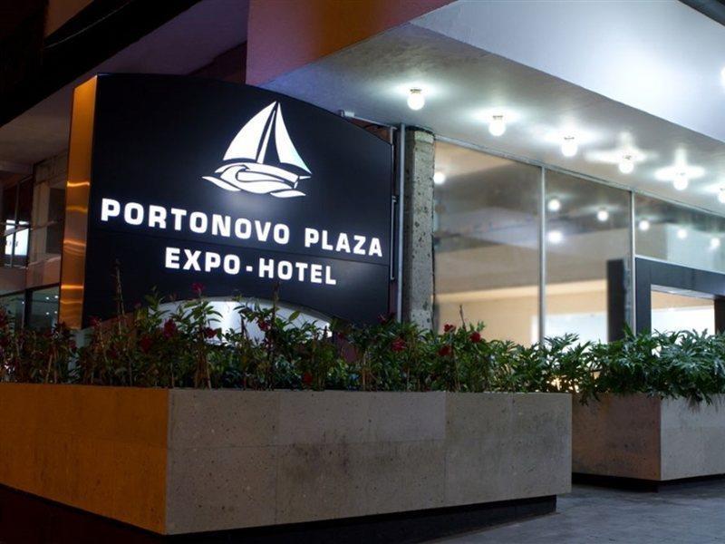 Hotel Portonovo Plaza Expo Zapopan Exterior photo