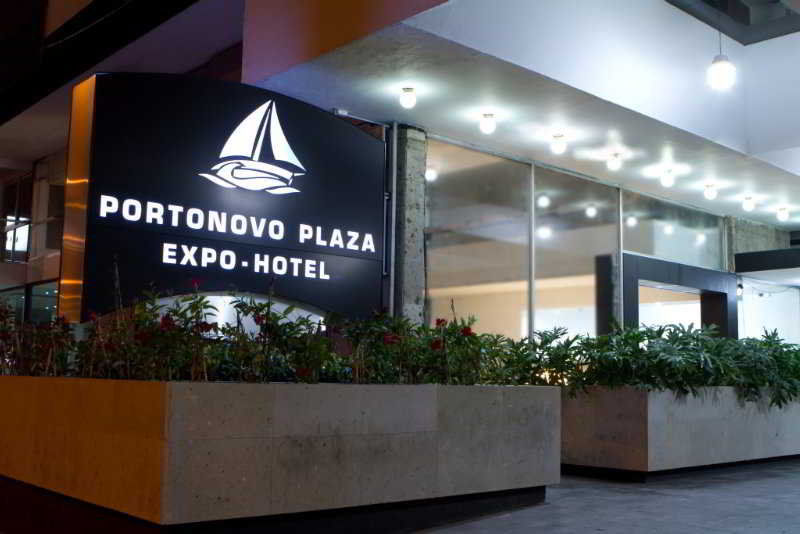 Hotel Portonovo Plaza Expo Zapopan Exterior photo